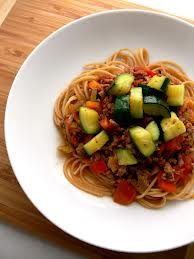 Spaghetti with Meat Sauce and Zucchini